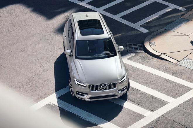 2020款康明斯XC90